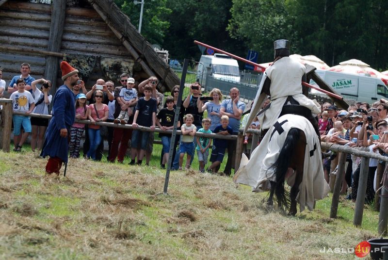 Zakony rycerskie w Karpackiej Troi