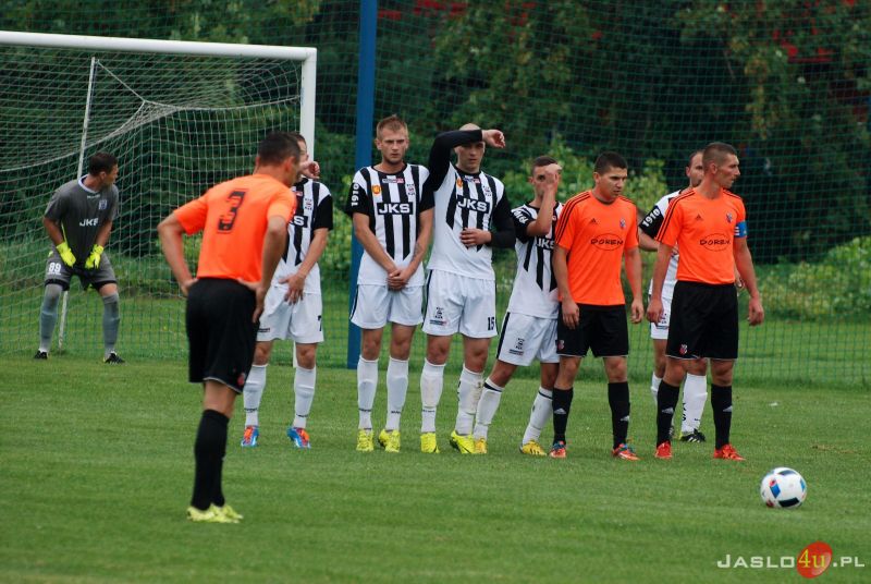 JKS Czarni Jasło vs KS Piast Tuczempy