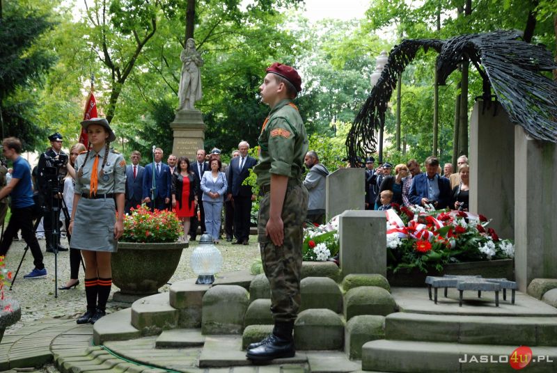 Obchody Święta Wojska Polskiego w Jaśle 2016