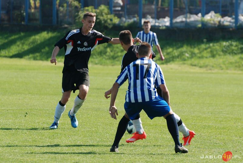Czarni Jasło vs Karpaty Krosno (mecz juniorów starszych)