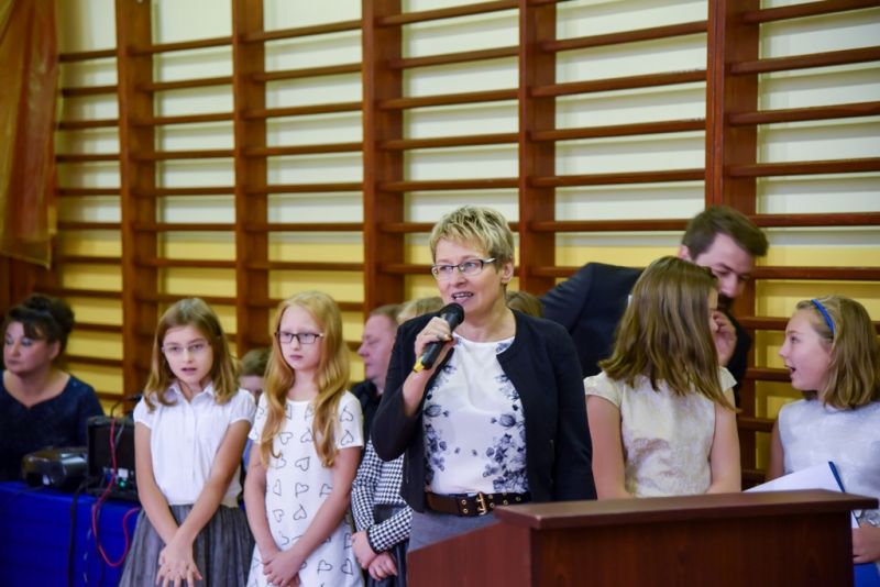 Uroczystość pasowania uczniów klas I w Szkole Podstawowej nr 2