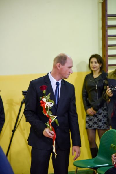 Uroczystość pasowania uczniów klas I w Szkole Podstawowej nr 2