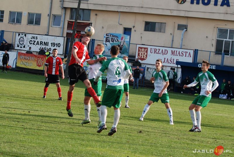 Czarni Jasło vs Izolator Boguchwała