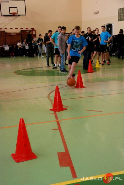 "Zdrowo jem, aktywnie żyję"  w ZS nr 1 w Osobnicy