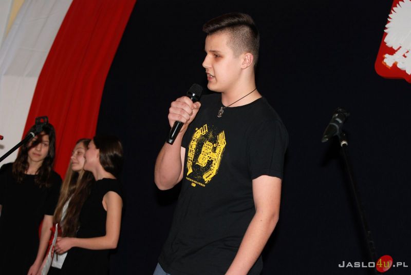 I Międzygimnazjalny Konkurs Pieśni o Ojczyźnie