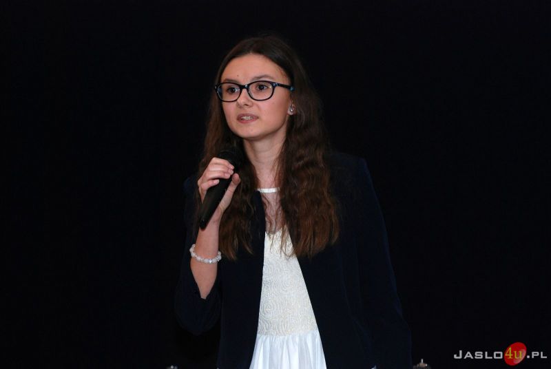 I Międzygimnazjalny Konkurs Pieśni o Ojczyźnie
