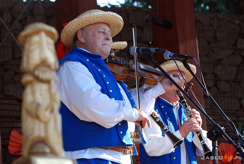XIV Międzynarodowy Festiwal Folkloru Karpat w Trzcinicy