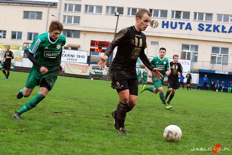 JKS Czarni 1910 Jasło vs Partyzant Targowiska (1:1)