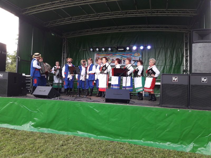 Piknik charytatywny w Święcanach