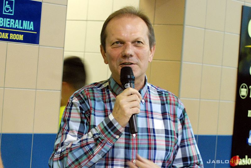 III Nocne Charytatywne Pływanie w Jaśle 2017