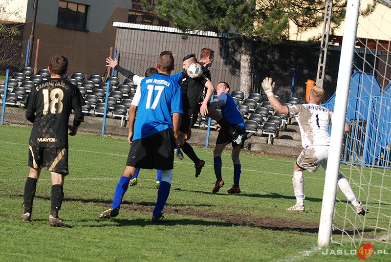 JKS Czarni 1910 Jasło vs Iskra Przysietnica (3:1)