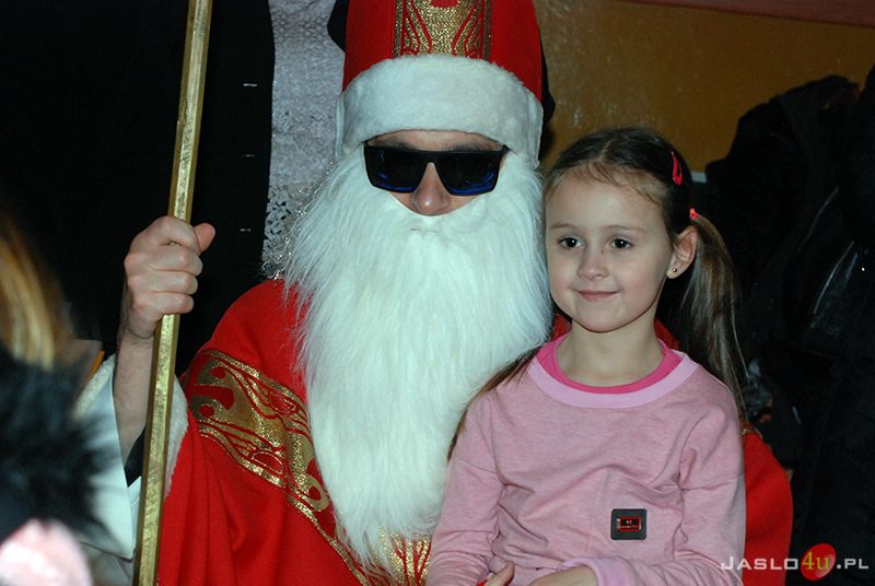 Wizyta św. Mikołaja na osiedlu Ulaszowice