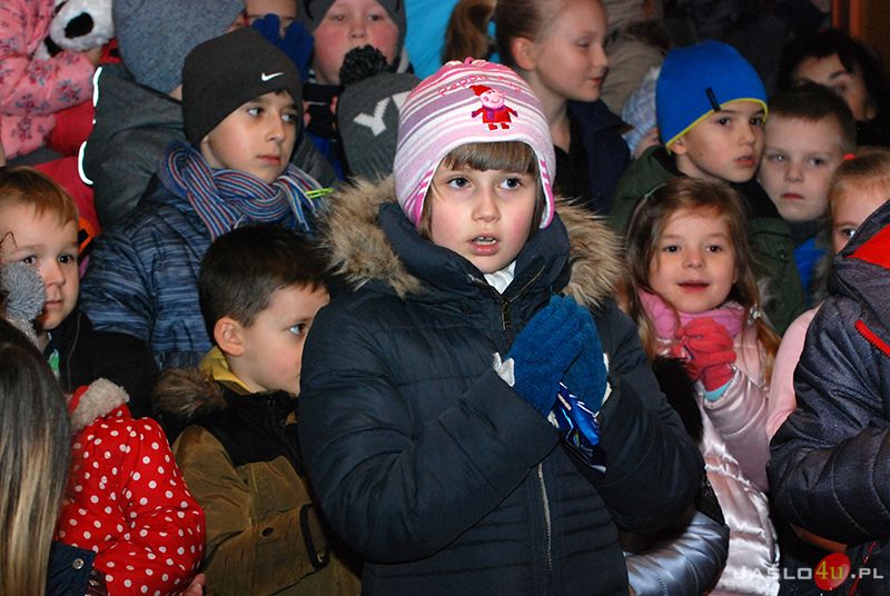 Wizyta św. Mikołaja na osiedlu Ulaszowice