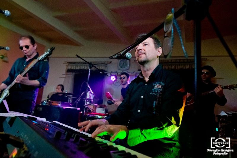 Koncert zespołu Sztywny Pal Azji