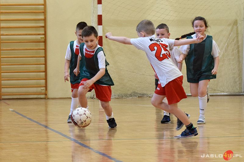 Turniej halowej piłki nożnej Akademii Piłkarskiej "Wisłoki" Błażkowa