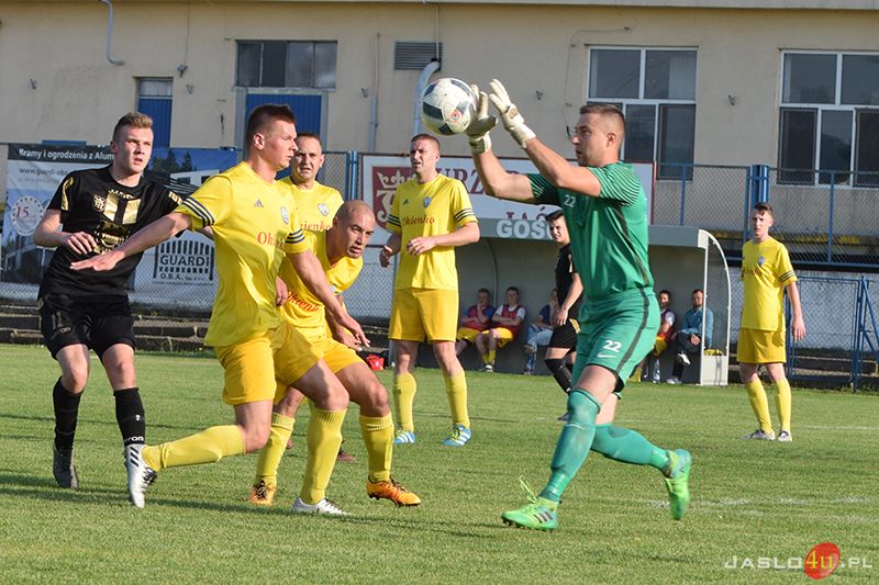 JKS Czarni 1910 Jasło vs LKS Skołyszyn (2:0)