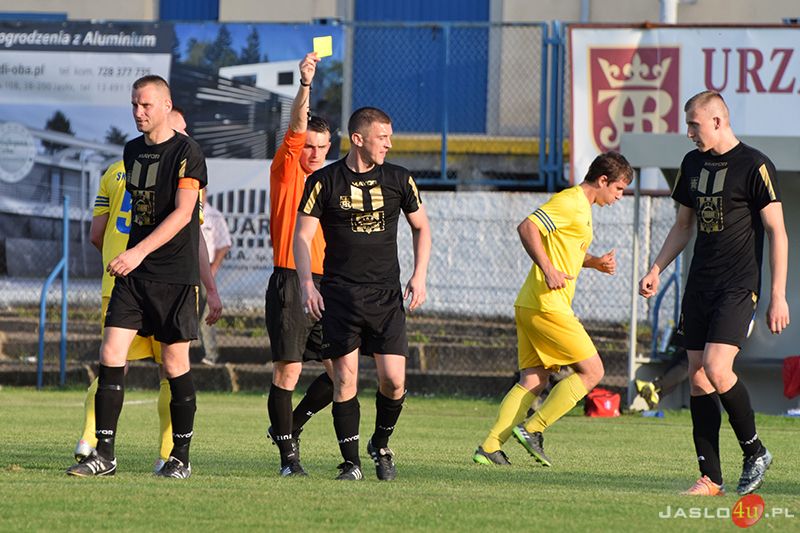 JKS Czarni 1910 Jasło vs LKS Skołyszyn (2:0)