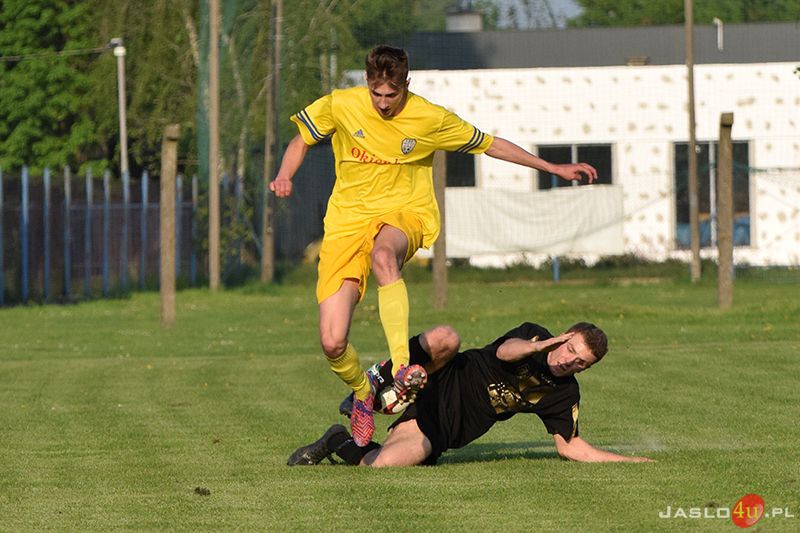 JKS Czarni 1910 Jasło vs LKS Skołyszyn (2:0)