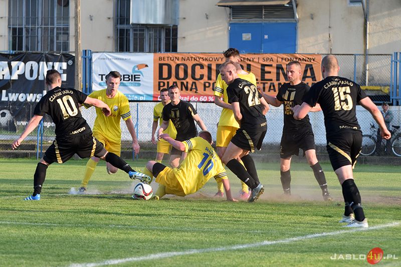 JKS Czarni 1910 Jasło vs LKS Skołyszyn (2:0)
