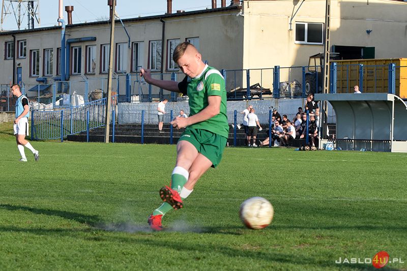 JKS Czarni 1910 Jasło vs Przełom Besko (0:2)