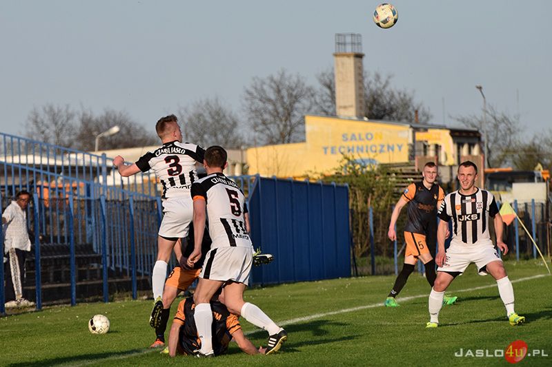 JKS Czarni 1910 Jasło vs Przełom Besko (0:2)