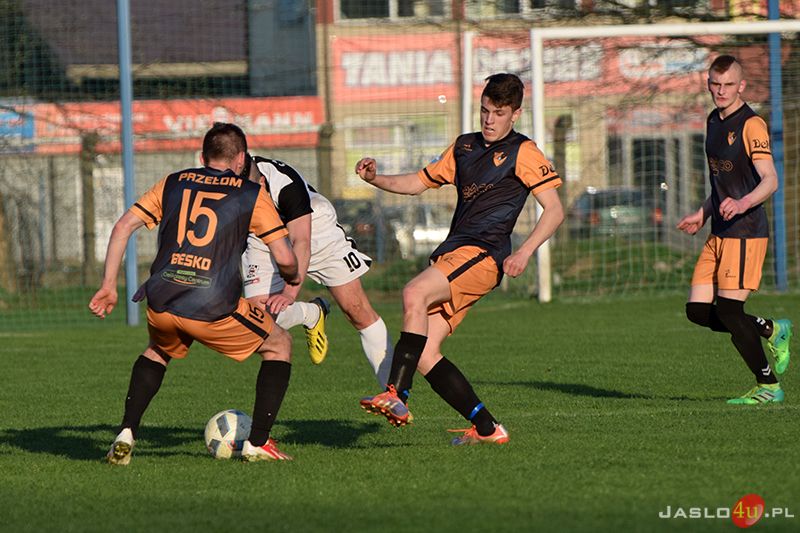 JKS Czarni 1910 Jasło vs Przełom Besko (0:2)
