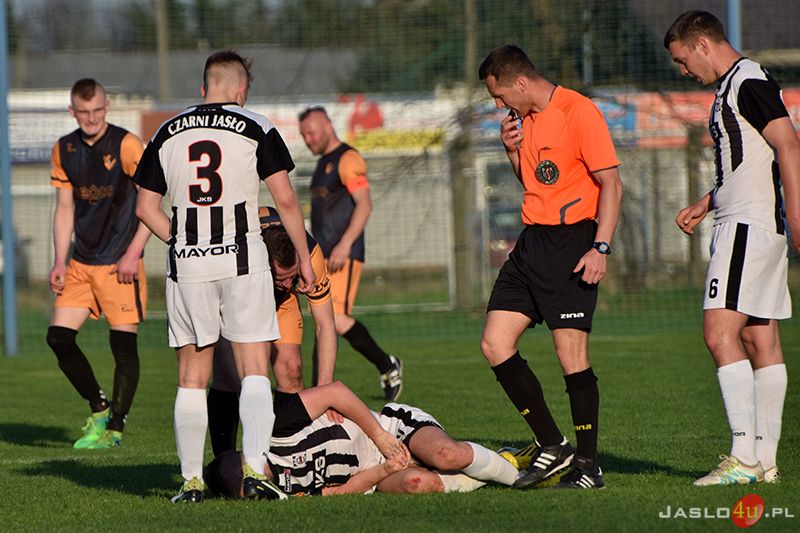 JKS Czarni 1910 Jasło vs Przełom Besko (0:2)