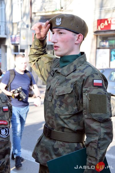 Obchody 8. rocznicy katastrofy smoleńskiej w Jaśle