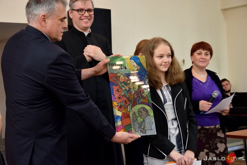 XI Edycja Konkursu pn."Testament Jana Pawła II" w Kołaczycach