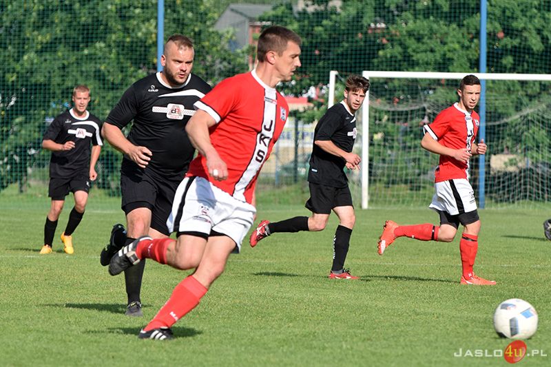 JKS Czarni 1910 Jasło vs LKS Iwonka Iwonicz (3:0)