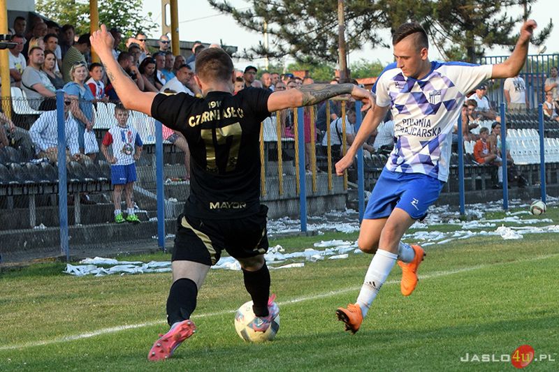 JKS Czarni 1910 Jasło vs Polonia Kopytowa (0:3)