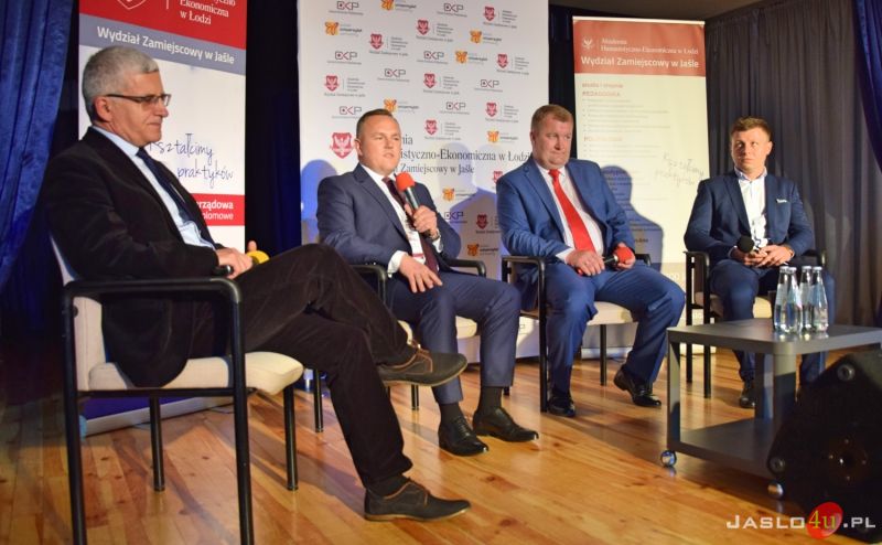 Ogólnopolska Konferencja Naukowa "Samorząd terytorialny - dorobek i perspektywy"