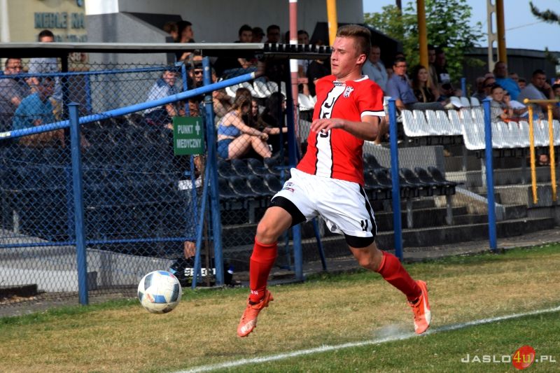 JKS Czarni 1910 Jasło vs LKS Tarnawa (1:1)