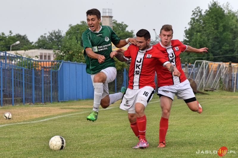 JKS Czarni 1910 Jasło vs LKS Tarnawa (1:1)
