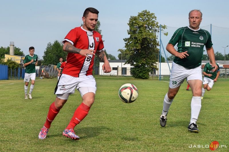 JKS Czarni 1910 Jasło vs LKS Tarnawa (1:1)