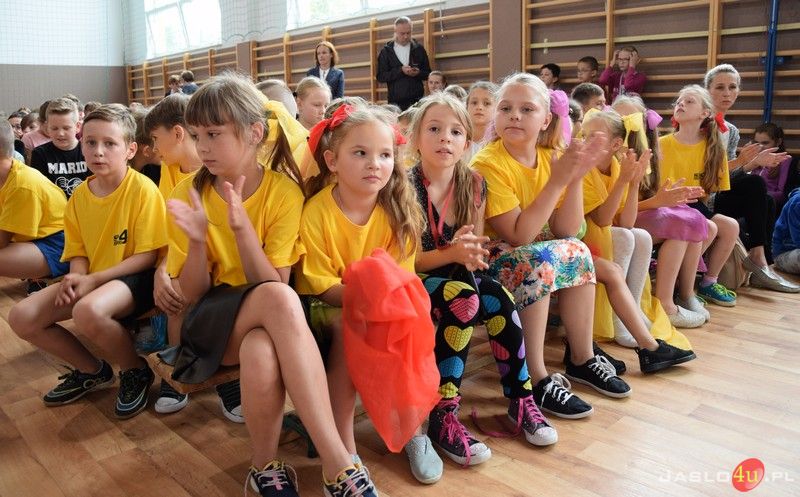 Otwarcie boiska wielofunkcyjnego przy SP nr 4 w Jaśle