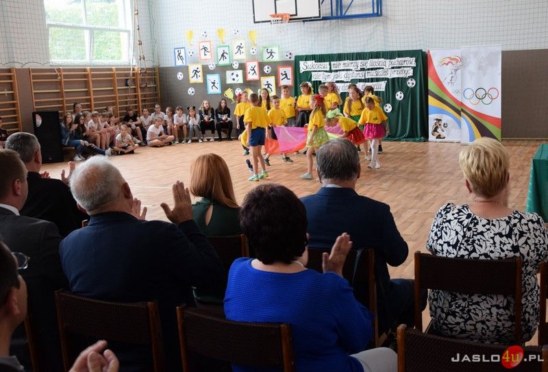 Otwarcie boiska wielofunkcyjnego przy SP nr 4 w Jaśle