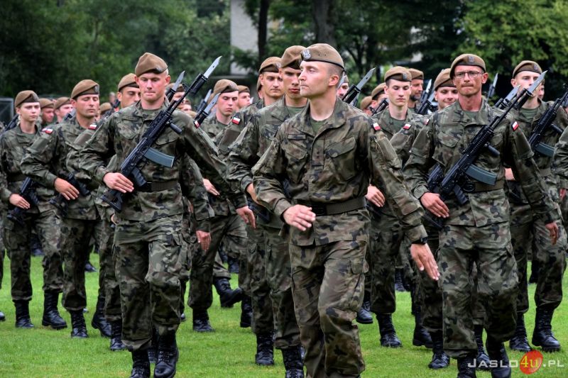 Przysięga żołnierzy 3.Podkarpackiej Brygady Obrony Terytorialnej im. płk. Łukasza Cieplińskiego