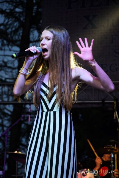 Koncert Roksany Węgiel (Tarnowiec - X Festiwal Smaków Regionalnych "Pierogi")