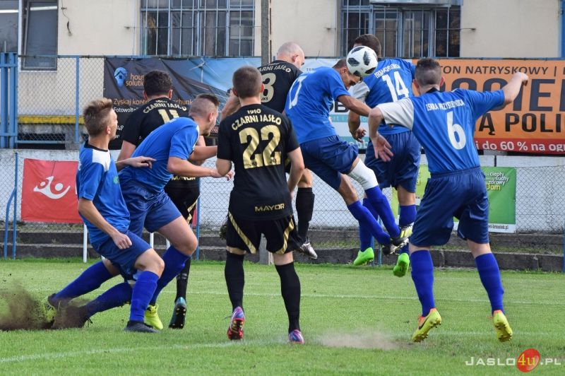 JKS Czarni 1910 Jasło vs Iskra Przysietnica (1:2)