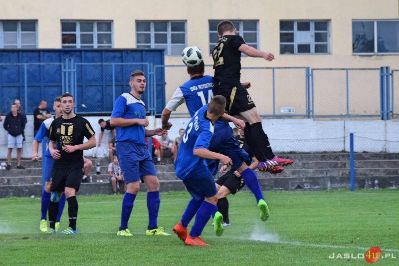 JKS Czarni 1910 Jasło vs Iskra Przysietnica (1:2)