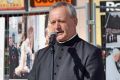 "Święty Papież Polak" - otwarcie wystawy plenerowej