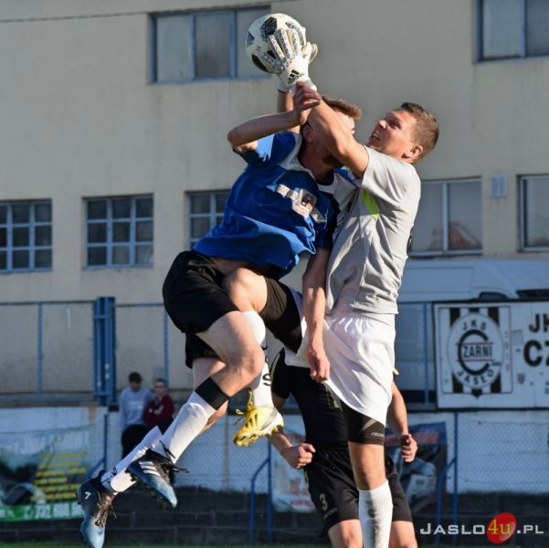 JKS Czarni 1910 Jasło vs Iwonka Iwonicz (4:1)