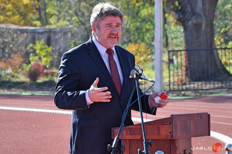 Otwarcie stadionu lekkoatletycznego w Trzcinicy