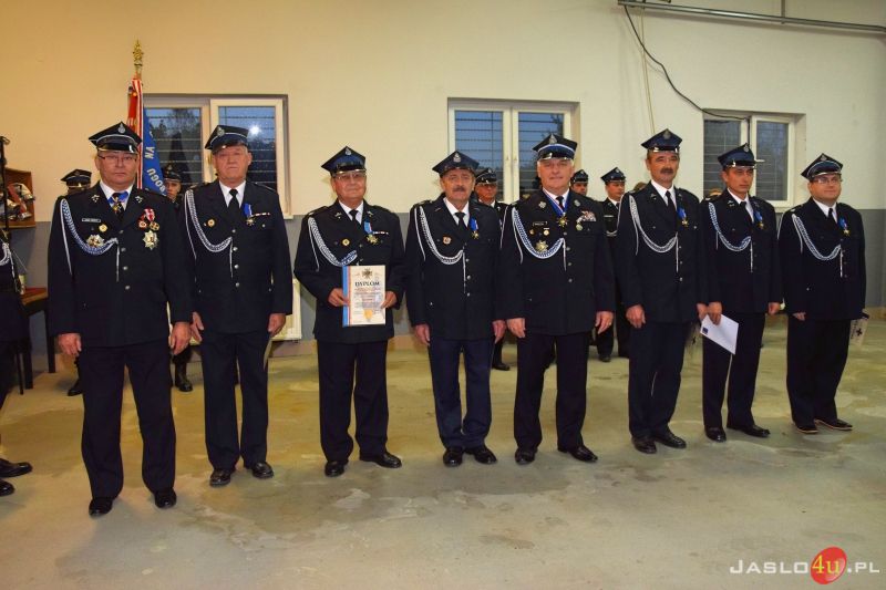 Przekazanie sprzętu dla OSP Trzcinica