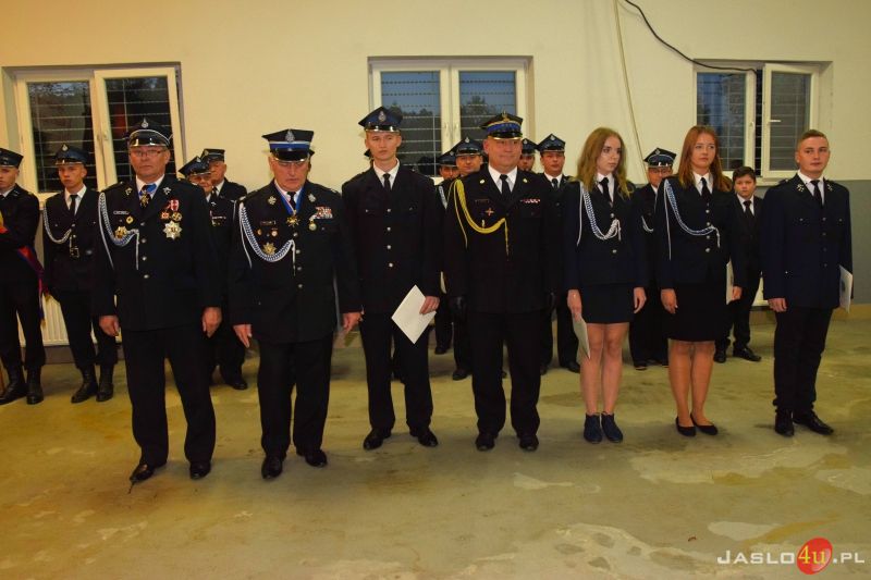 Przekazanie sprzętu dla OSP Trzcinica