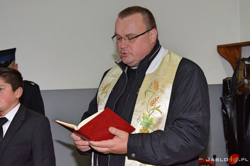 Przekazanie sprzętu dla OSP Trzcinica
