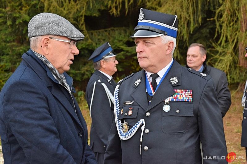 Przekazanie sprzętu dla OSP Trzcinica