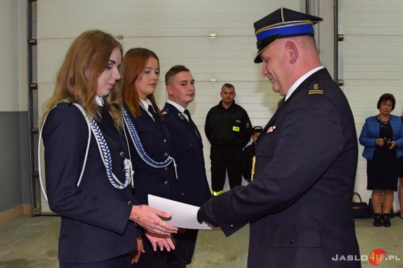 Przekazanie sprzętu dla OSP Trzcinica