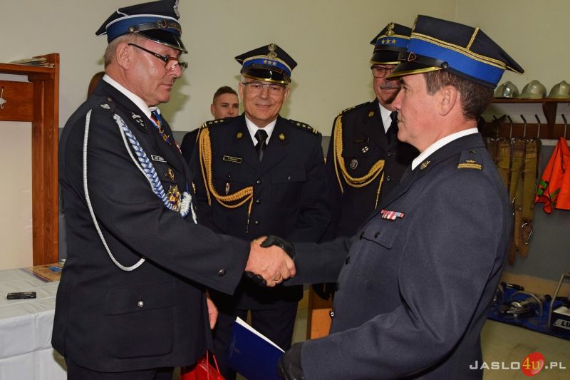 Przekazanie sprzętu dla OSP Trzcinica
